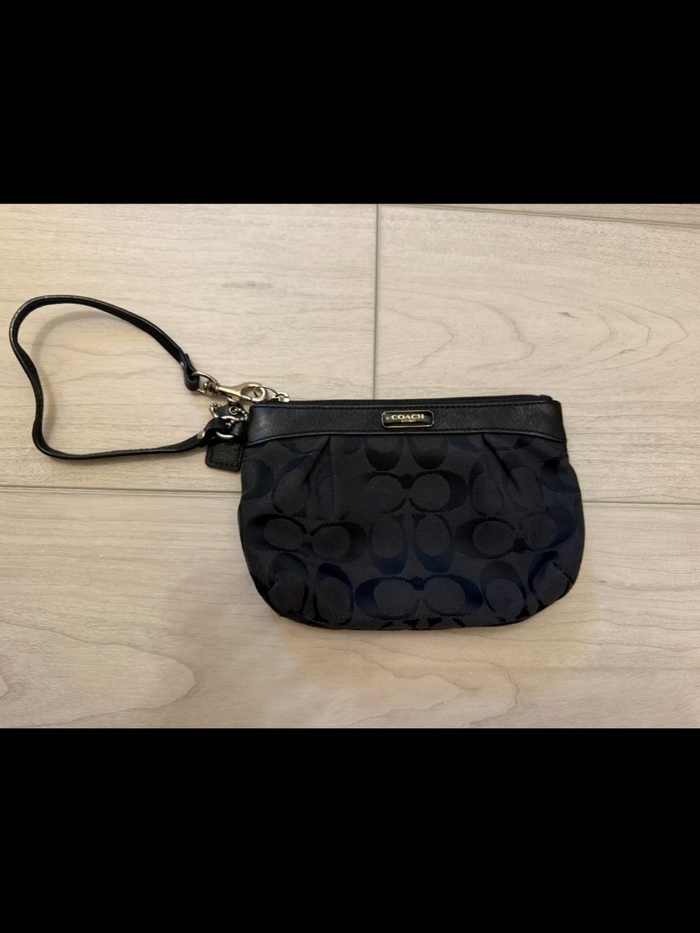 Coach Black Signature C Canvas Wristlet